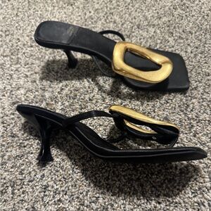 Women Jeffrey Campbell black kitten heel sandals. Like new.Size 10